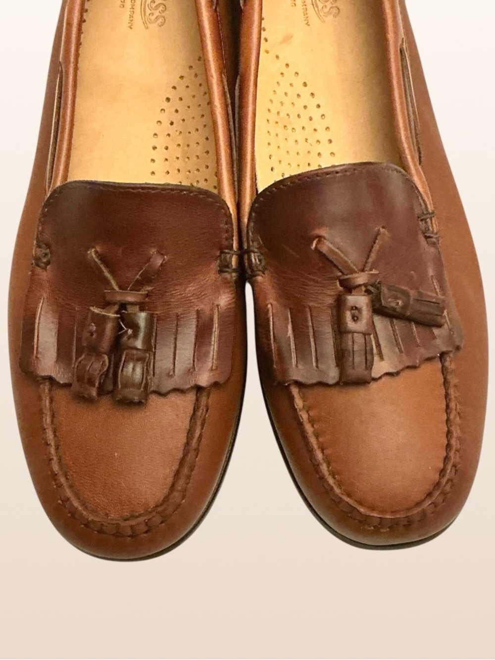 G.H. Bass Jackie Brown Leather Weejuns Loafer Kiltie Fringe Tassel Slip On Sz 9 - Picture 5 of 13